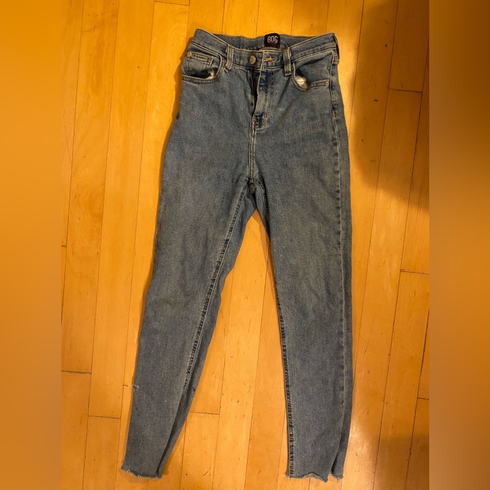 Hi-Rise Skinny Jeans Frayed Hem